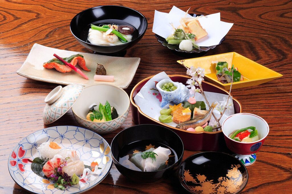 梁山泊 本館のお料理